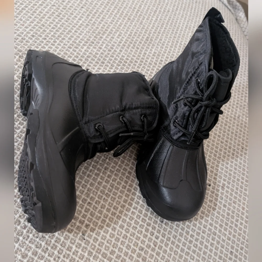 Kids Black Lace-Up Snow Boots